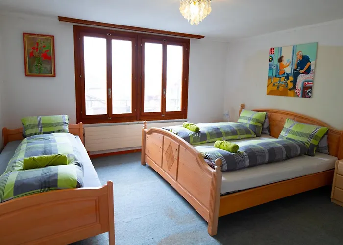 Center Apartment *
